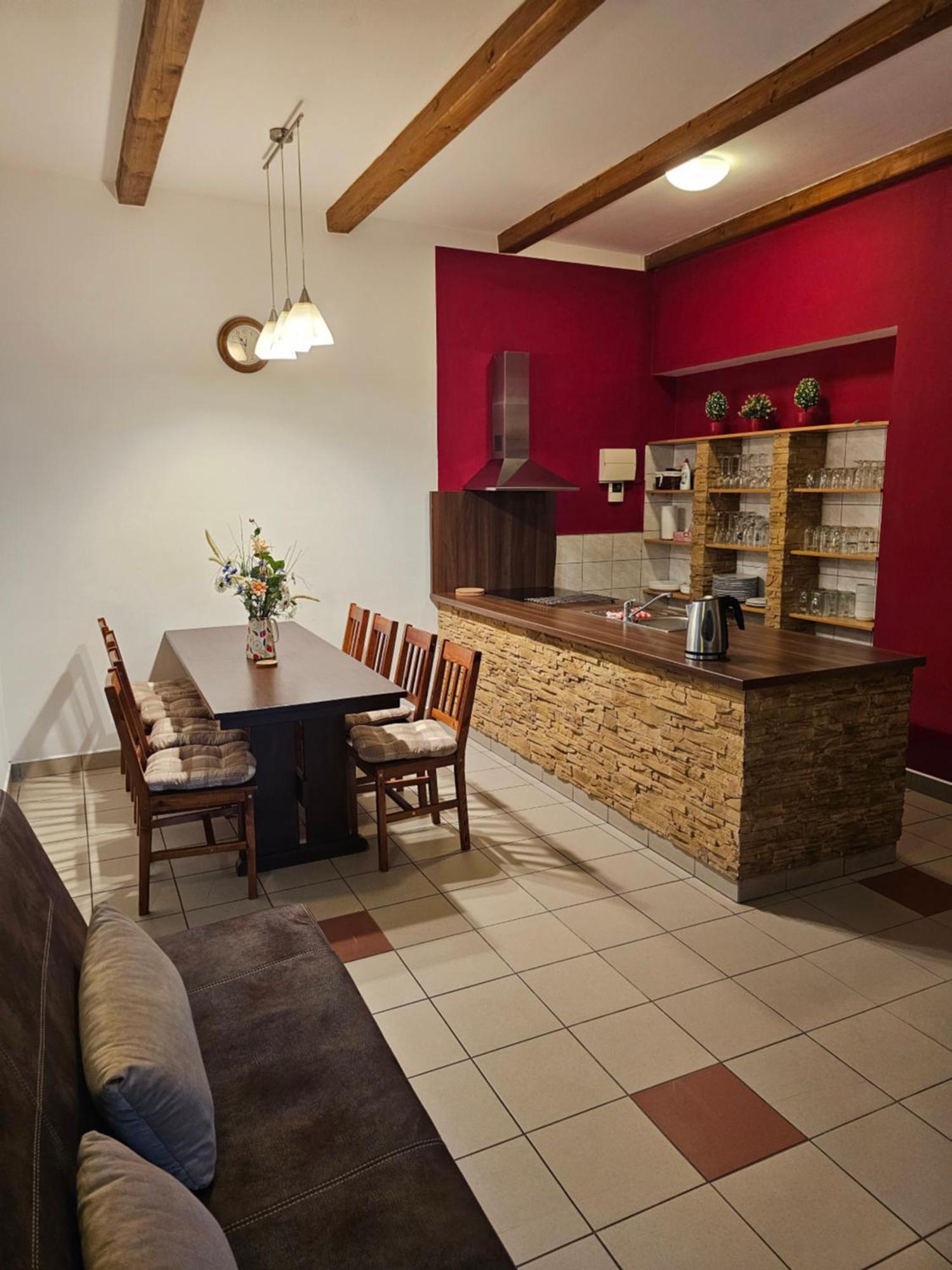 Apartman U Sudu Kobyli Екстер'єр фото