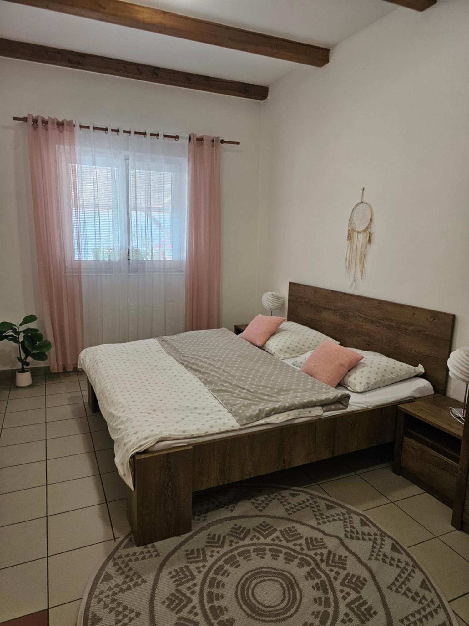 Apartman U Sudu Kobyli Екстер'єр фото